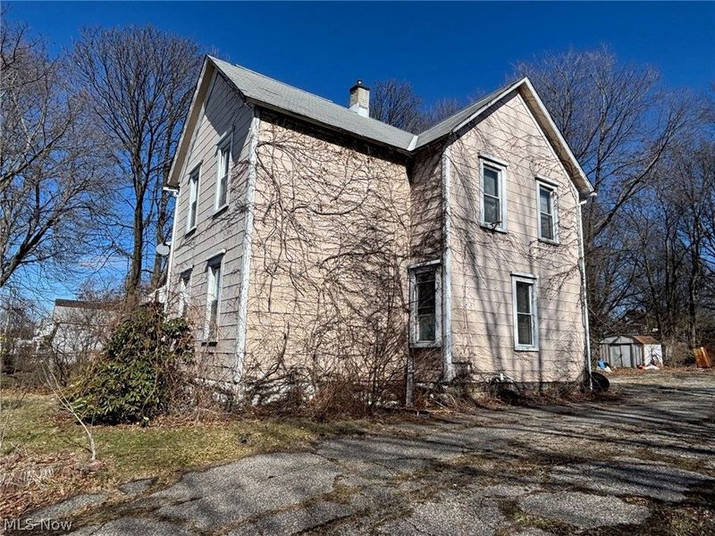 891 Grant Street , Akron, OH 44311 Photo 4