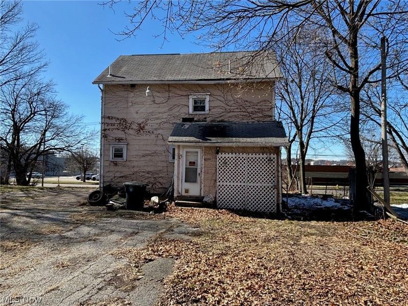 891 Grant Street , Akron, OH 44311 Photo 7