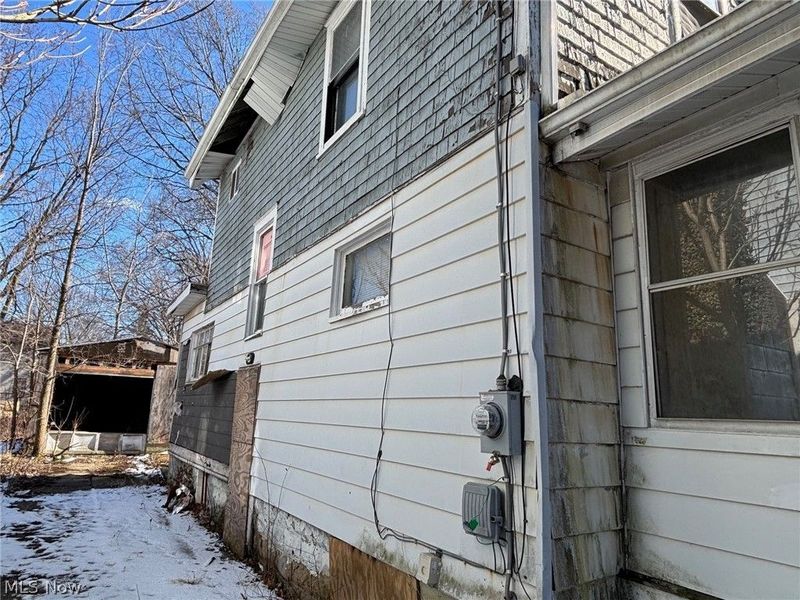 555 Hoye Avenue , Akron, OH 44320 Photo 3