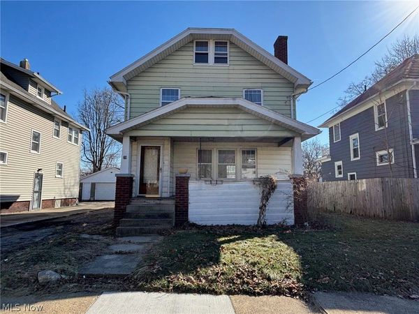 28 W Salome Avenue , Akron, OH 44310