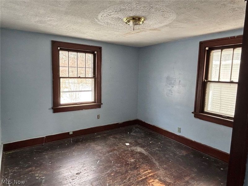 28 W Salome Avenue , Akron, OH 44310 Photo 11