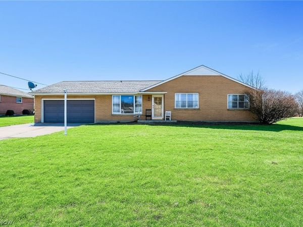 611 Matawan Drive , Campbell, OH 44405