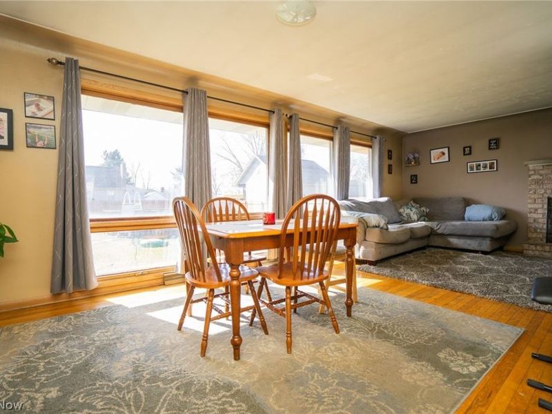 611 Matawan Drive , Campbell, OH 44405 Photo 5