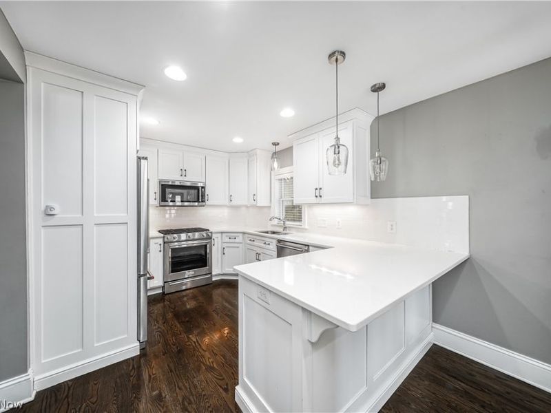 43 N Oviatt Street , Hudson, OH 44236 Photo 7