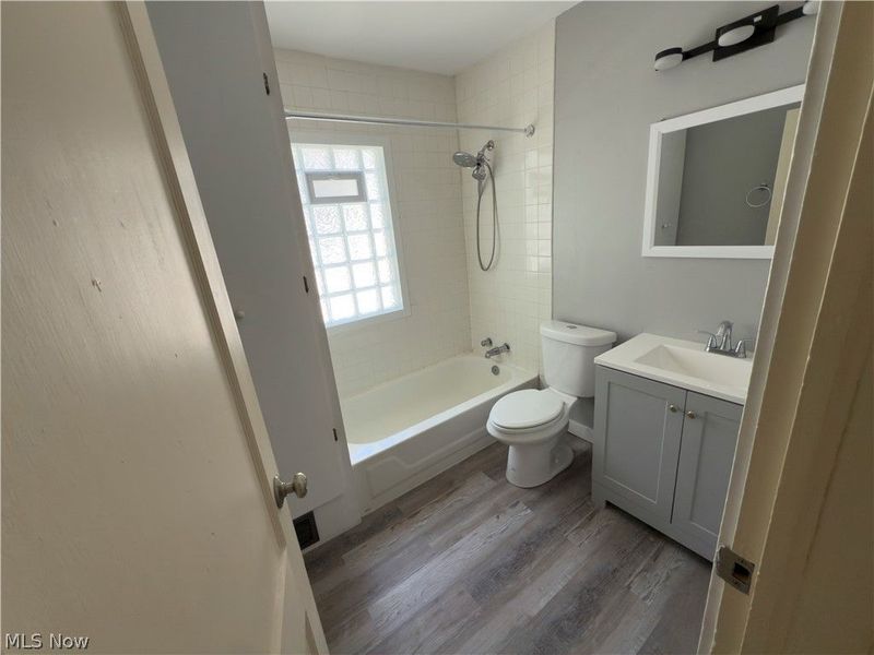 15310 Lydian Avenue , Unit 2, Cleveland, OH 44111 Photo 12