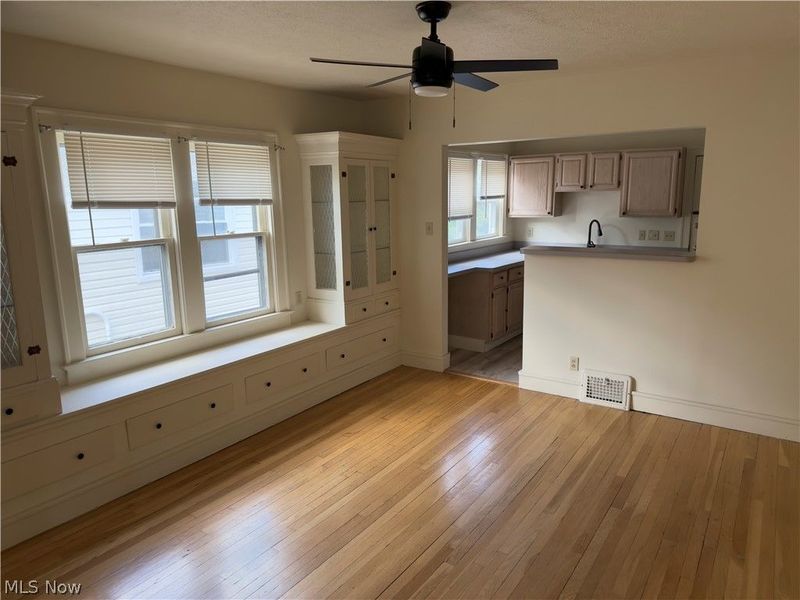 15310 Lydian Avenue , Unit 2, Cleveland, OH 44111 Photo 6