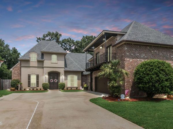 231 English Gardens Parkway , Lafayette, LA 70503