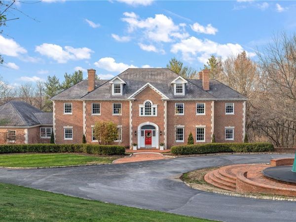 504 Hillside Dr, Sewickley, PA 15143