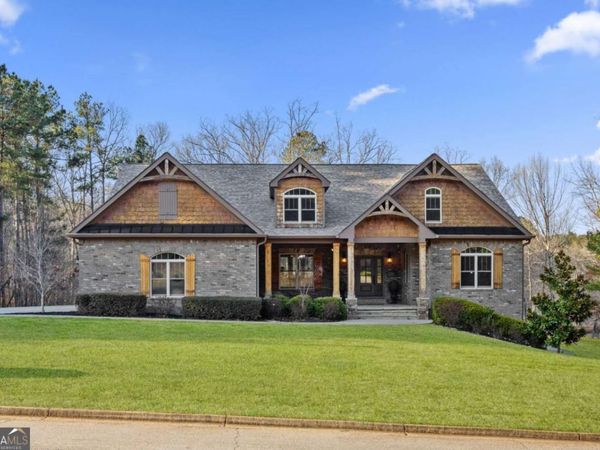 407 Saint Regis Drive, Oxford, GA 30054