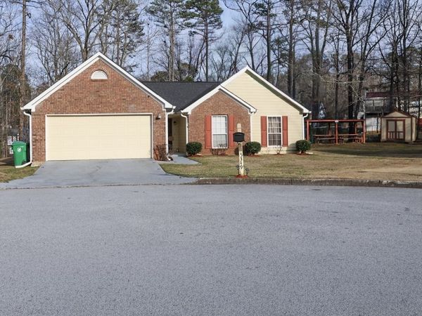 5349 Signal Court, Stone Mountain, GA 30088