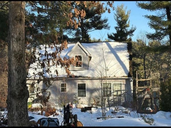 58 Bunnys Rd, Carver, MA 02330