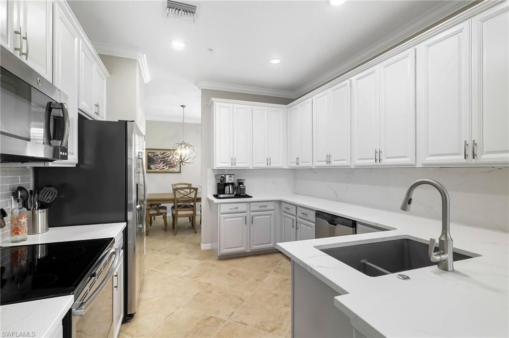 28531 Carlow Ct, Unit 1502, Bonita Springs, FL 34135 Photo