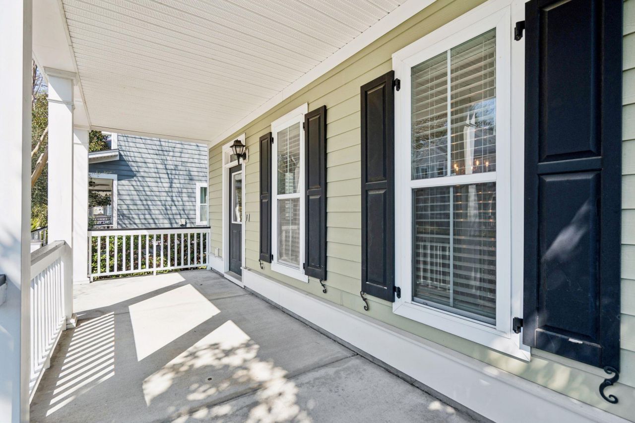 5203 Celtic Drive Photo 4