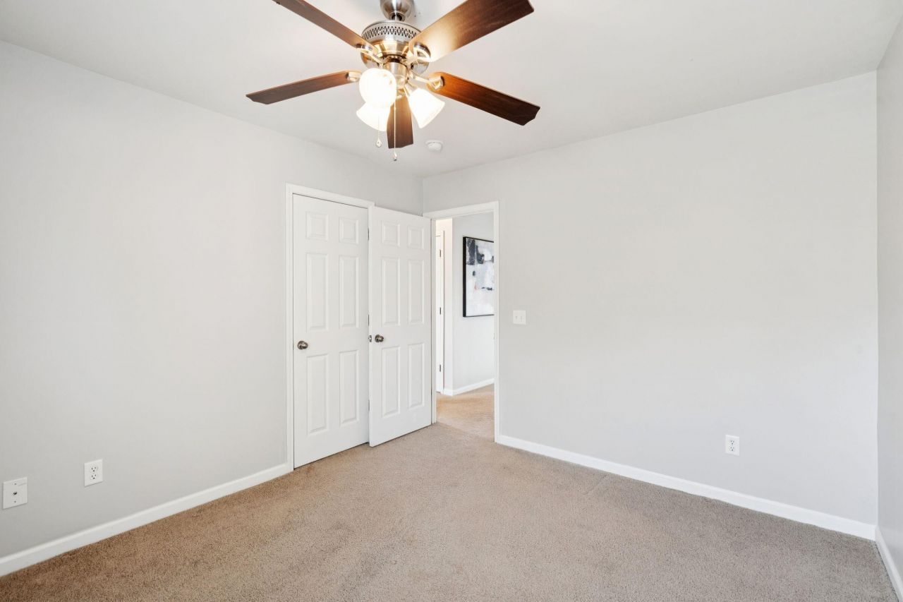 5203 Celtic Drive Photo 44