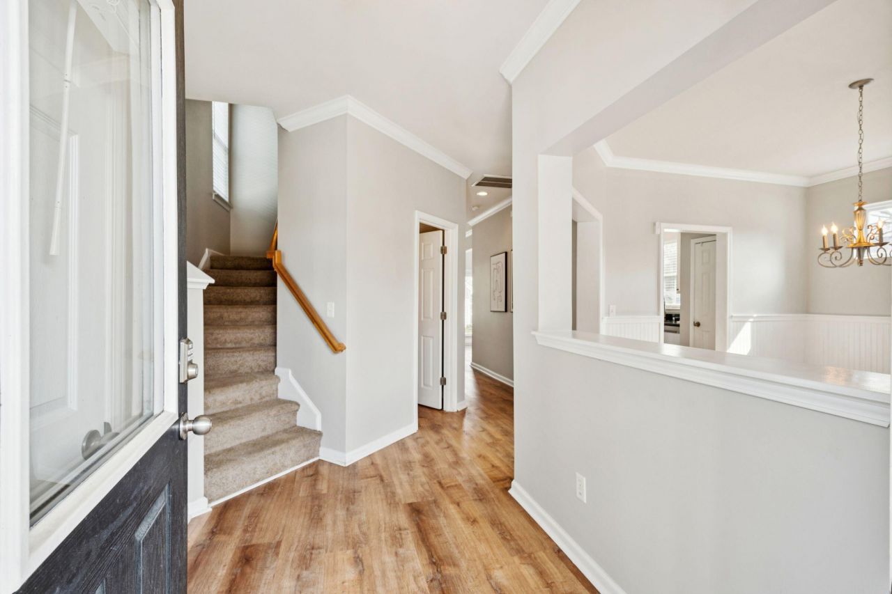 5203 Celtic Drive Photo 5