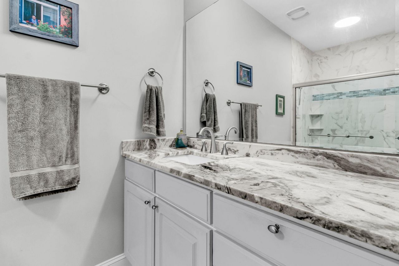 1025 Riverland Woods Place Photo 22