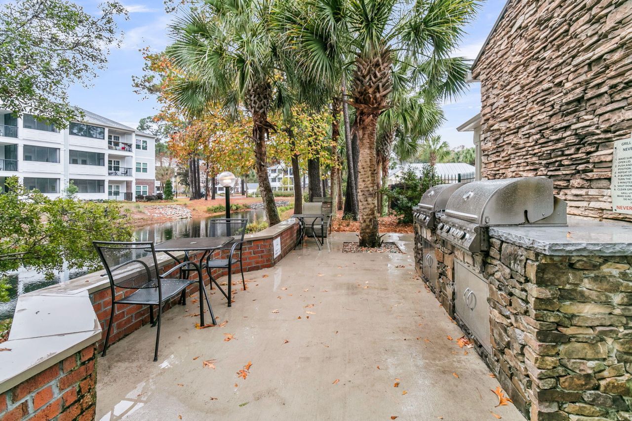 1025 Riverland Woods Place Photo 44