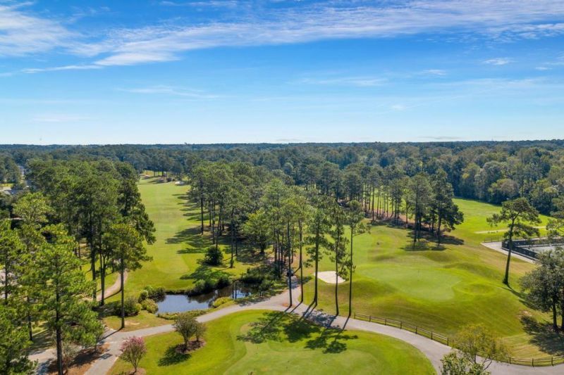 406 Prestwick Court Photo 35