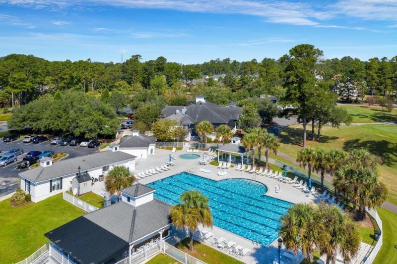 406 Prestwick Court Photo 38