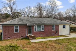 38 Guerry Circle photo 4