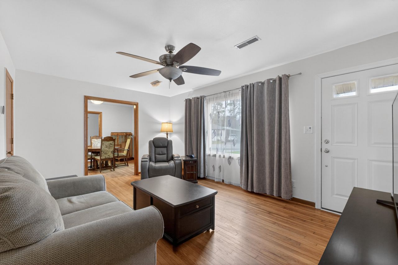 38 Guerry Circle Photo 6