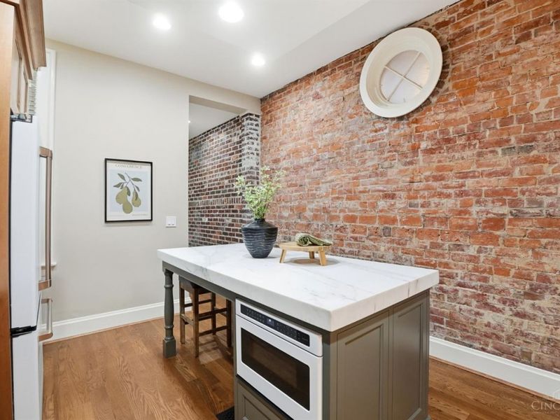 506 Baum Street, Cincinnati, OH 45202 Photo 10