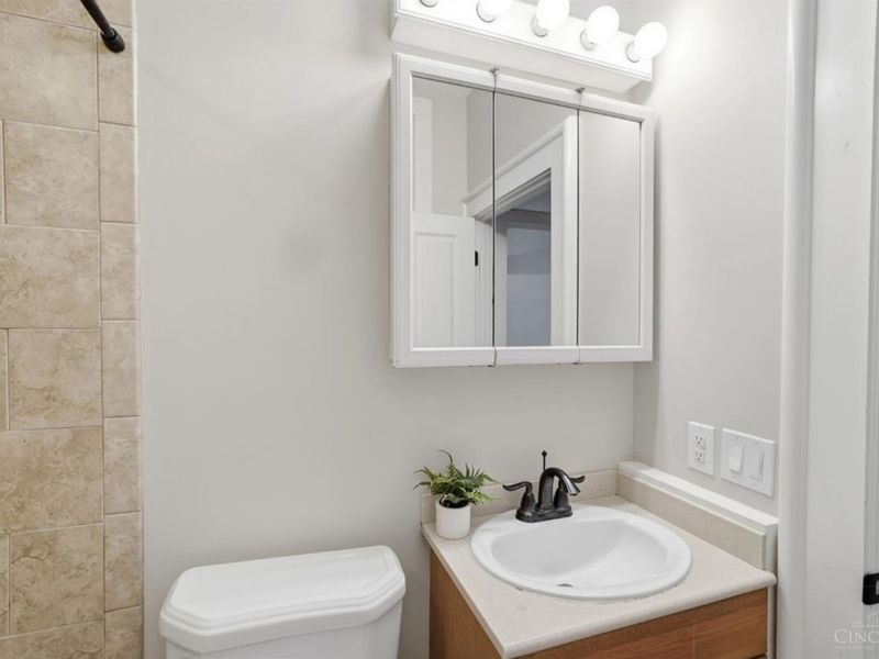 506 Baum Street, Cincinnati, OH 45202 Photo 24