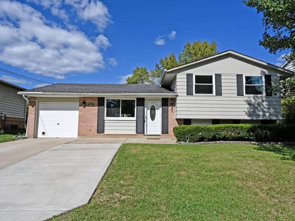 8936 Zoellner Drive, Colerain Twp, OH 45251