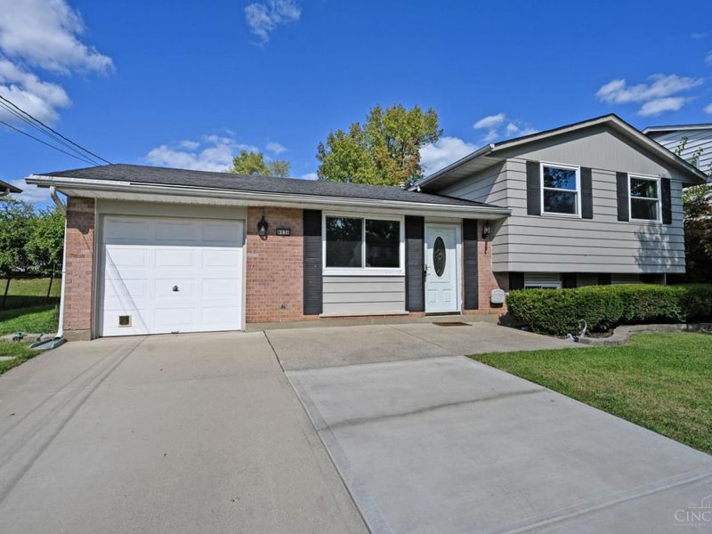 8936 Zoellner Drive, Colerain Township, OH 45251 Photo 2