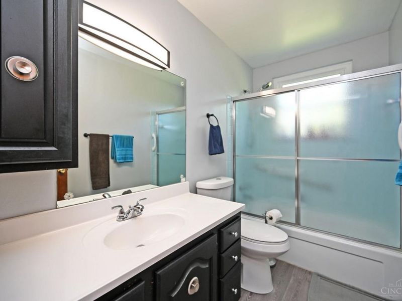 8936 Zoellner Drive, Colerain Township, OH 45251 Photo 30