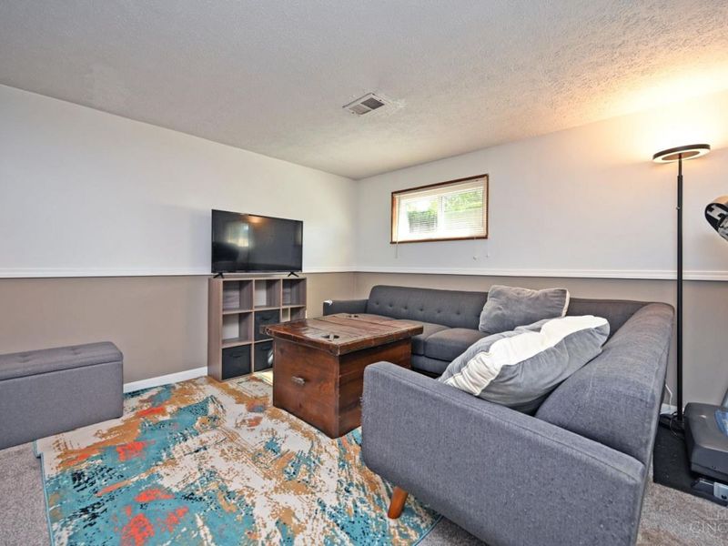 8936 Zoellner Drive, Colerain Township, OH 45251 Photo 36