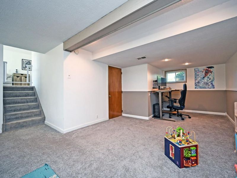 8936 Zoellner Drive, Colerain Township, OH 45251 Photo 39