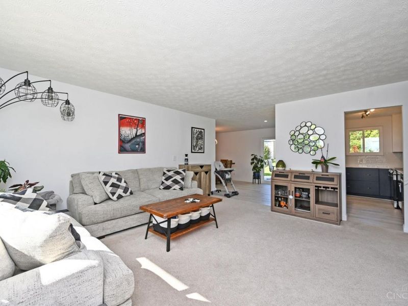 8936 Zoellner Drive, Colerain Township, OH 45251 Photo 5