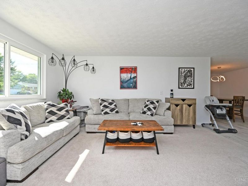 8936 Zoellner Drive, Colerain Township, OH 45251 Photo 6