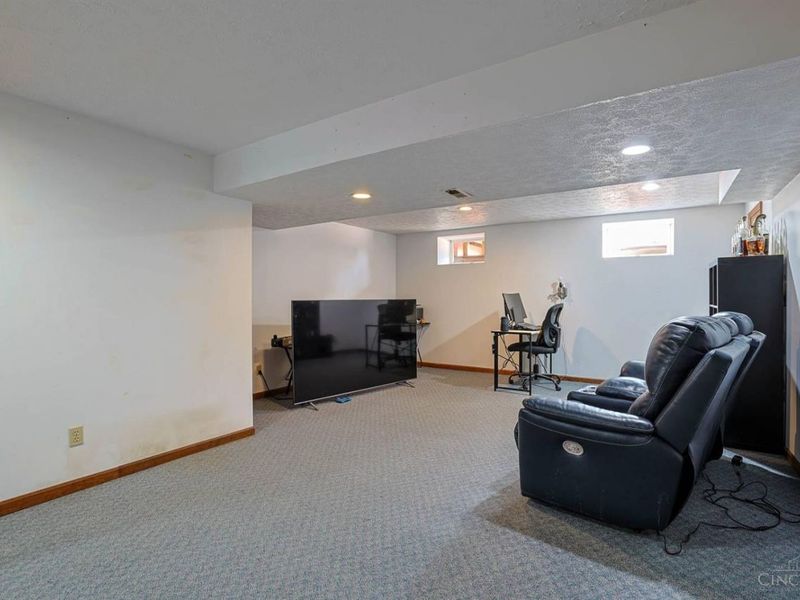 7830 Plantation Drive, West Chester, OH 45069 Photo 21