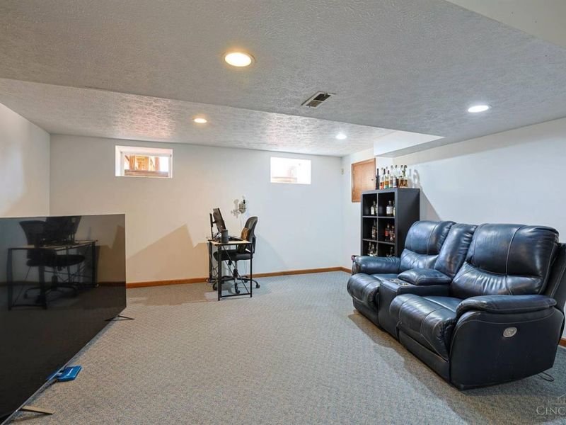 7830 Plantation Drive, West Chester, OH 45069 Photo 22