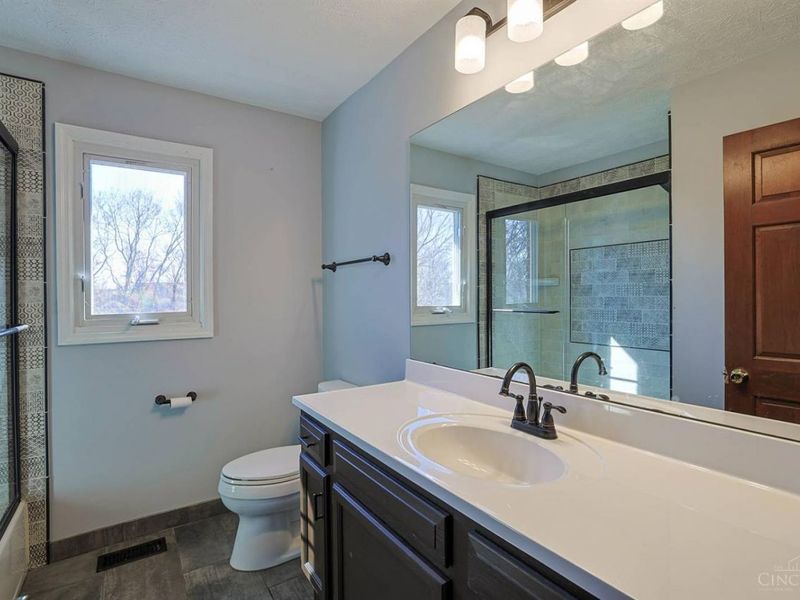 7830 Plantation Drive, West Chester, OH 45069 Photo 25