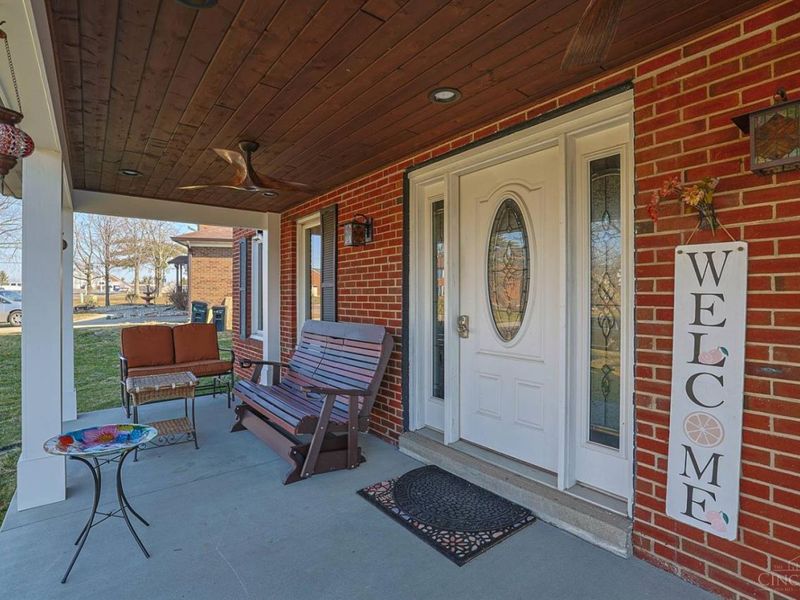 7830 Plantation Drive, West Chester, OH 45069 Photo 3