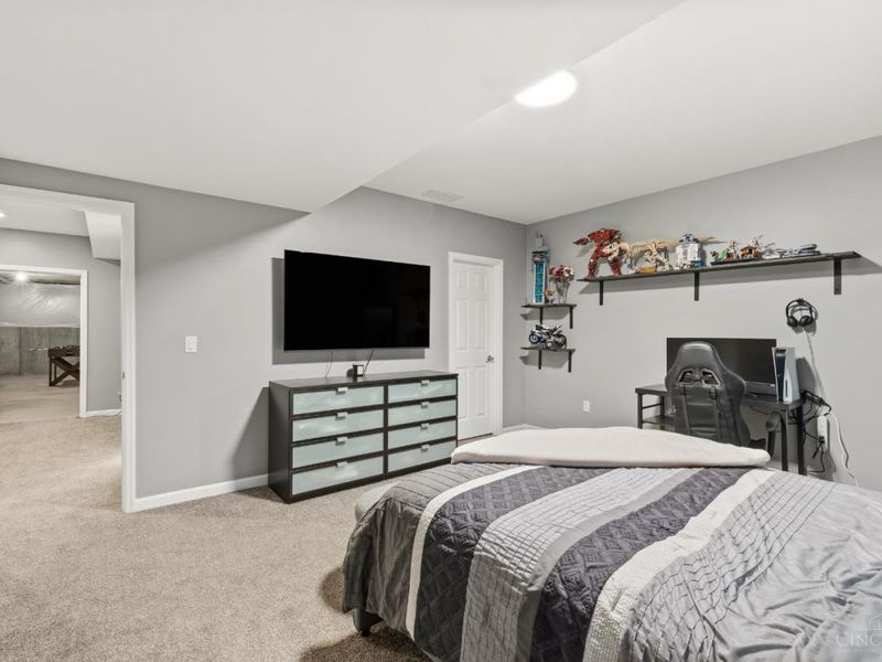 553 Marions Way, Pierce Twp, OH 45255 Photo 32