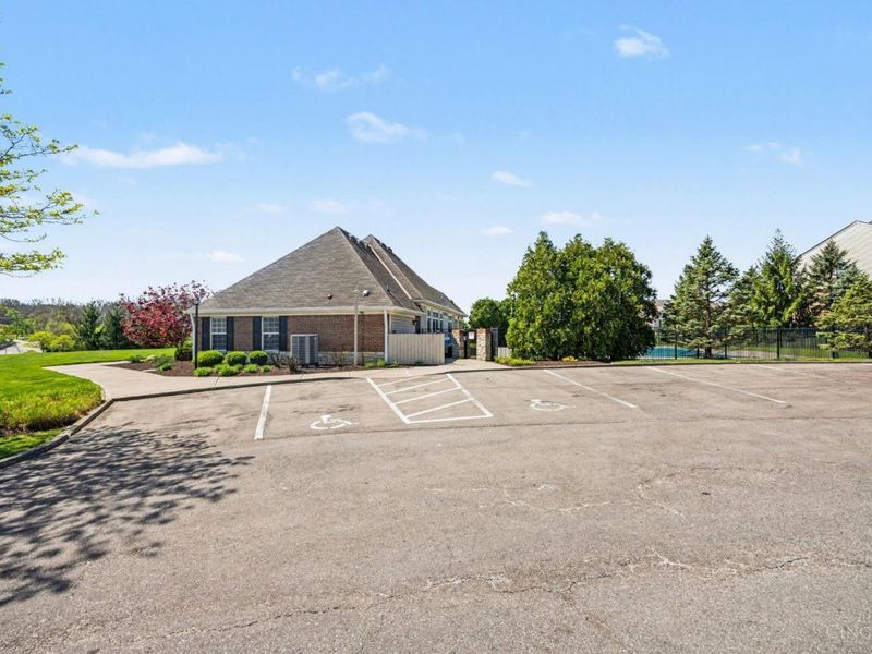 9382 Stoneybrooke, Unit 13B, Springfield Twp., OH 45231 Photo 28