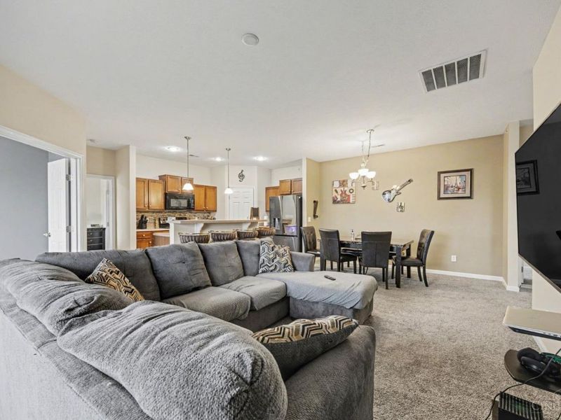 9382 Stoneybrooke, Unit 13B, Springfield Twp., OH 45231 Photo 3