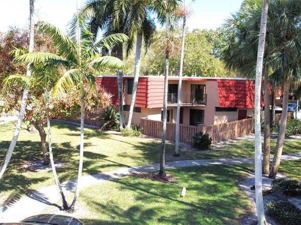 8171 Severn Dr, Unit D, Boca Raton, FL 33433