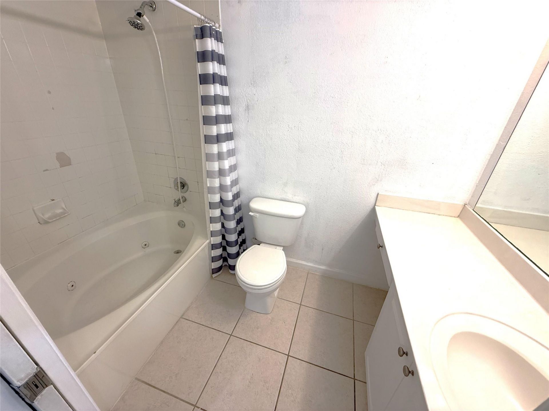 8171 Severn Dr, Unit D, Boca Raton, FL 33433 Photo