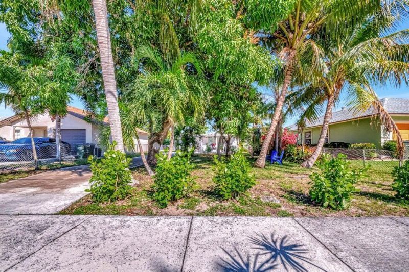 237 SW 3rd Avenue, Delray Beach, FL 33444 Photo