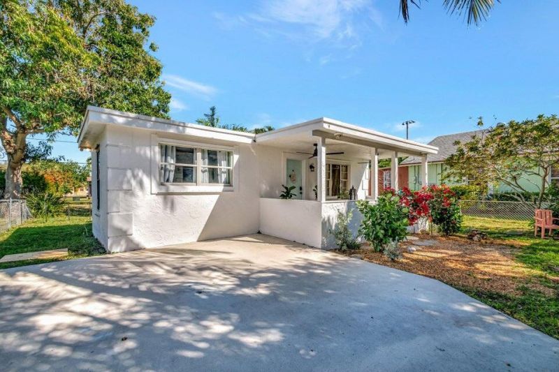 237 SW 3rd Avenue, Delray Beach, FL 33444 Photo