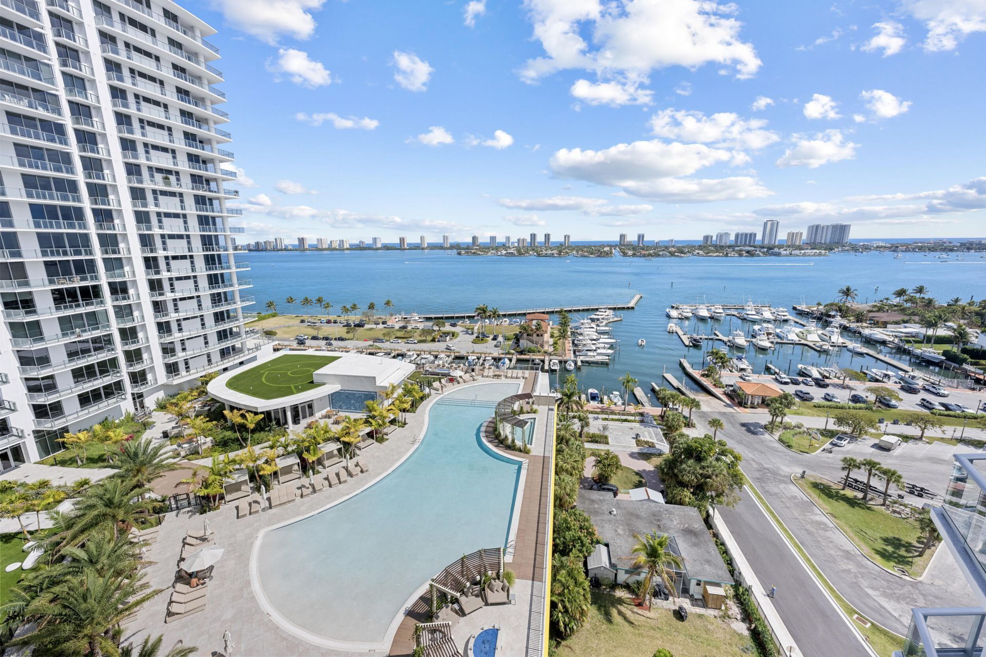 220 Lake Shore Drive, Unit 1410, Lake Park, FL 33403 Photo