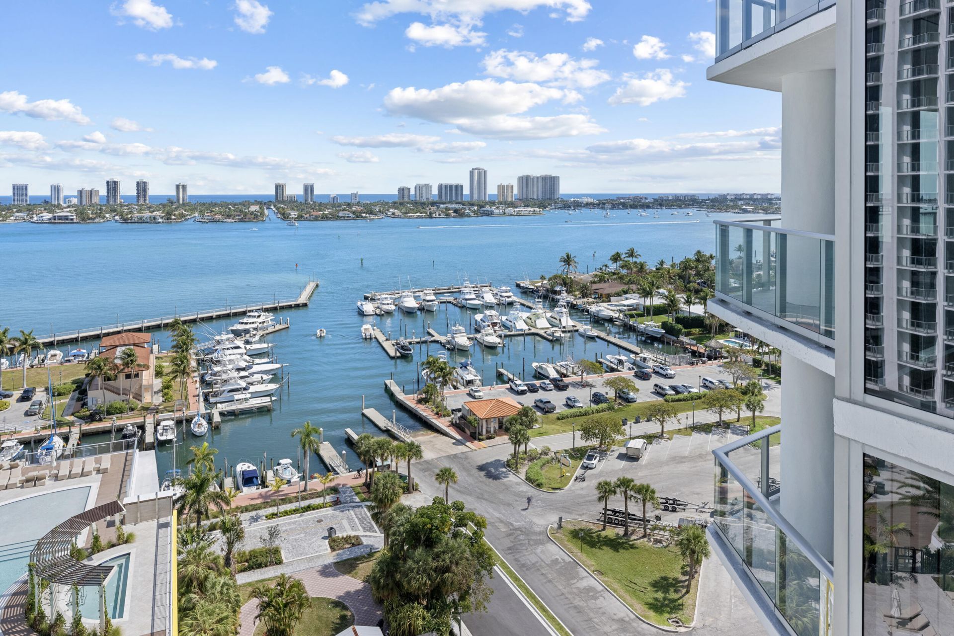 220 Lake Shore Drive, Unit 1410, Lake Park, FL 33403 Photo