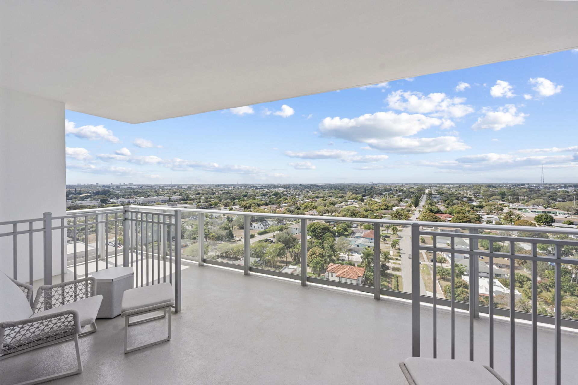 220 Lake Shore Drive, Unit 1410, Lake Park, FL 33403 Photo