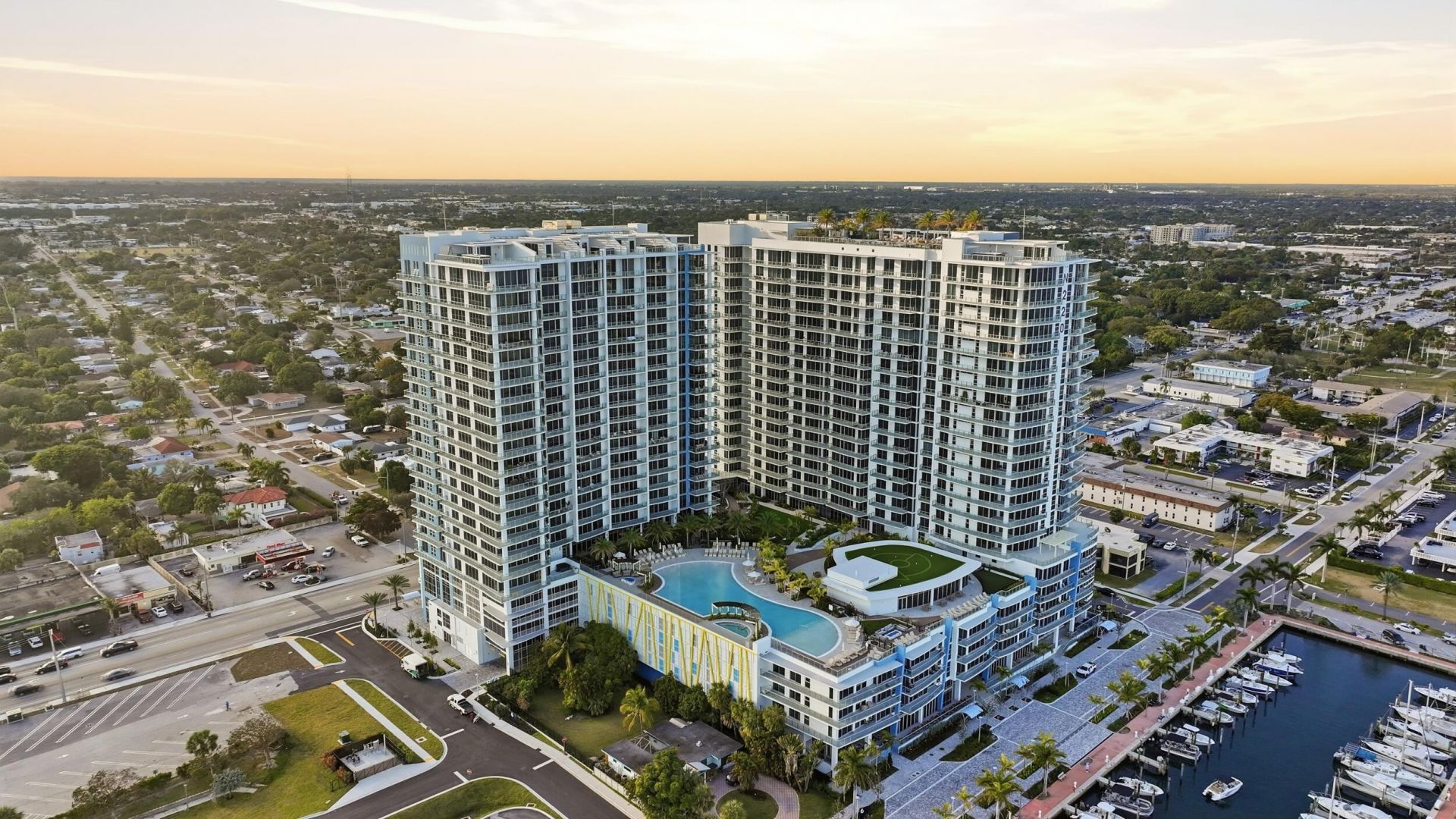 220 Lake Shore Drive, Unit 1410, Lake Park, FL 33403 Photo