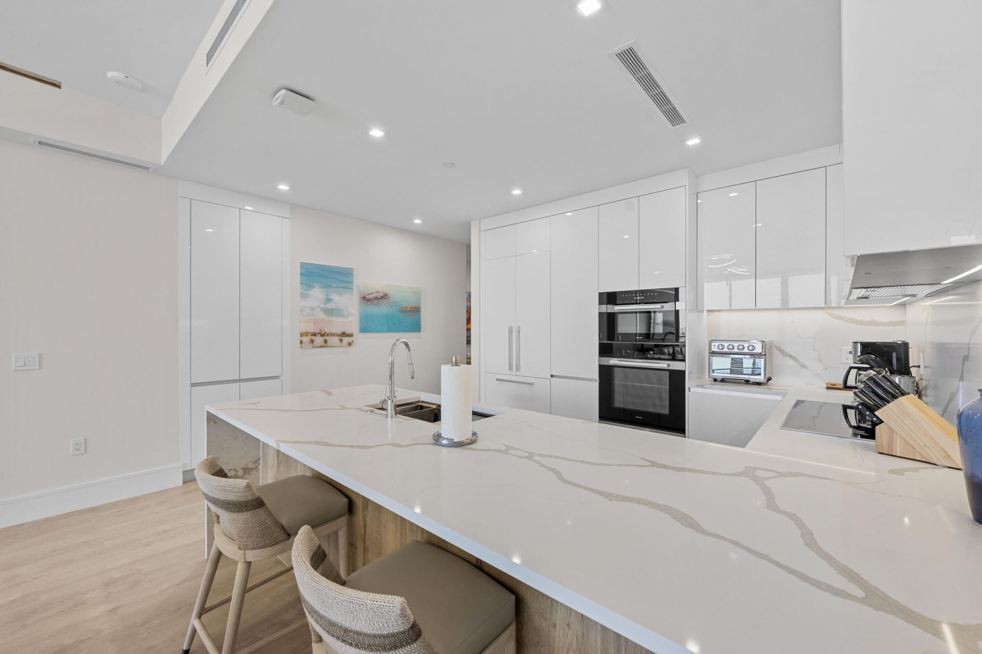 220 Lake Shore Drive, Unit 1410, Lake Park, FL 33403 Photo